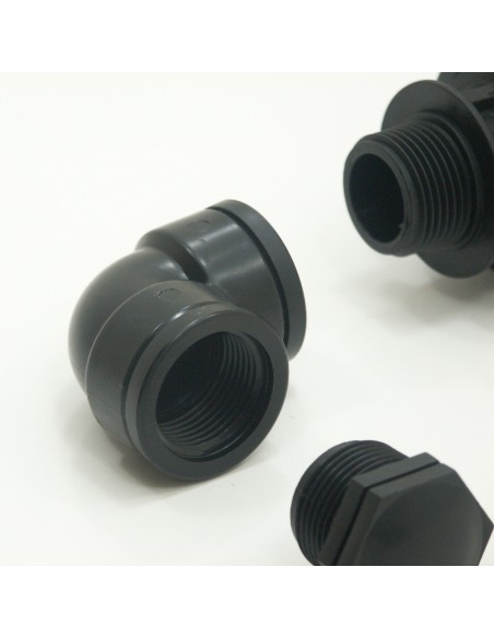 Codo de polietileno de 90° con roscas hembra - S&M Garden