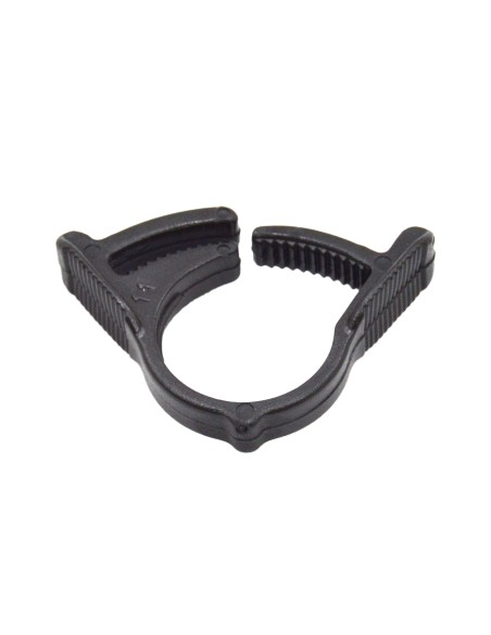 Abrazadera de seguridad para tuberías de riego por goteo | S&M Garden